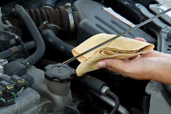 Cara Cek Oli Mesin Grand Max Yang Bisa Dilakukan Sendiri